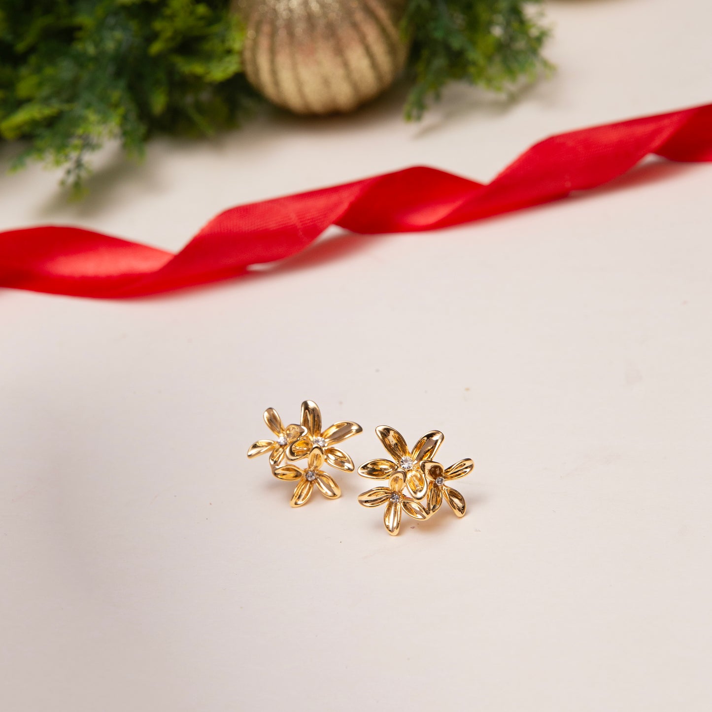 Flower Golden Studs