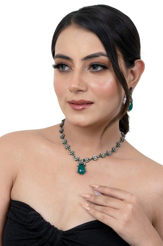 Green Doublet Stone Necklace Set