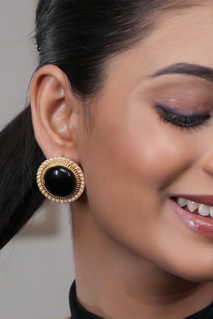 Black Pearl Studs