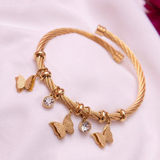 Charm bracelet