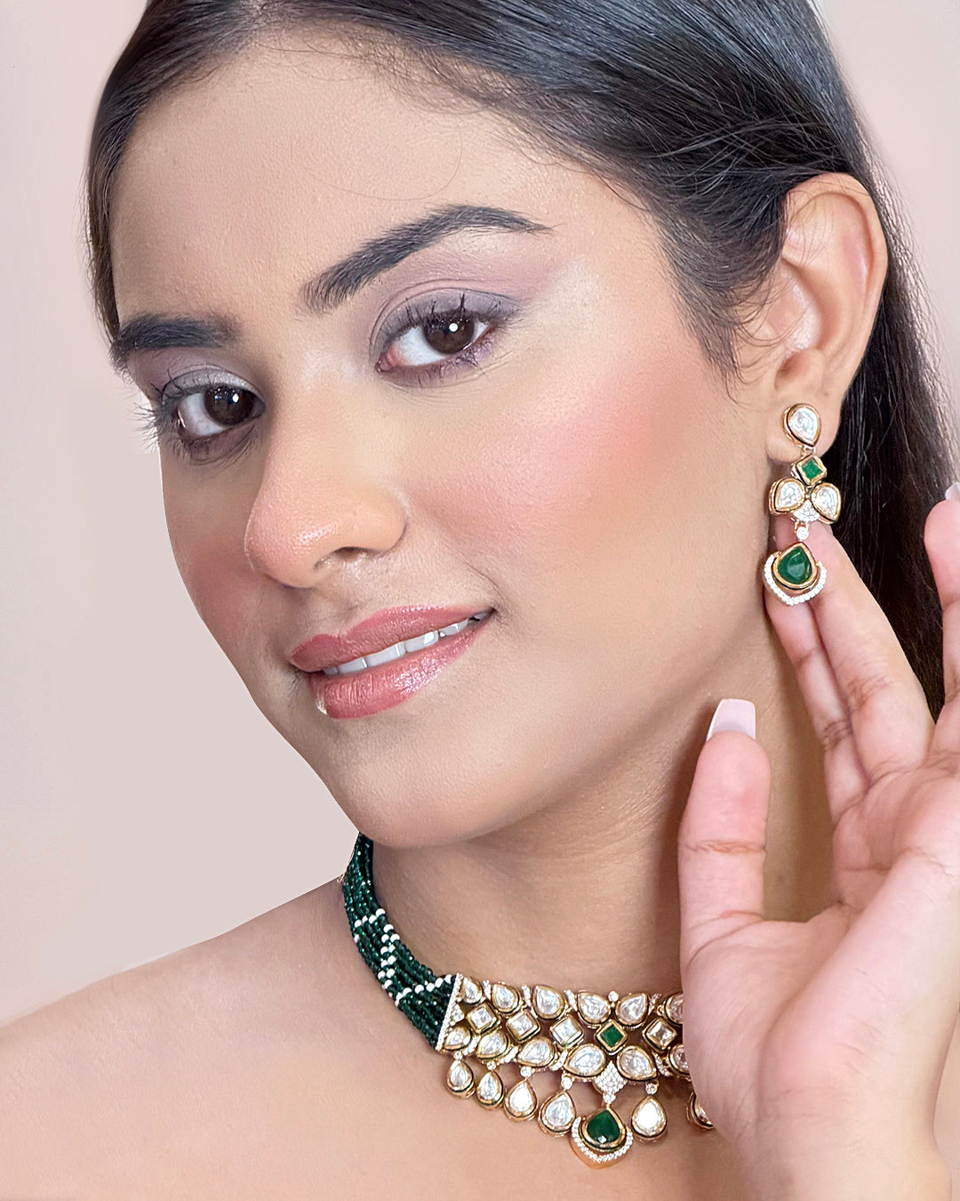 Green emerald choker set