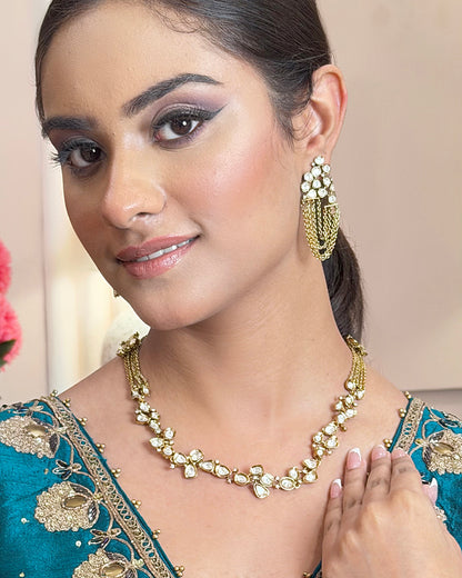 Naira Kundan set