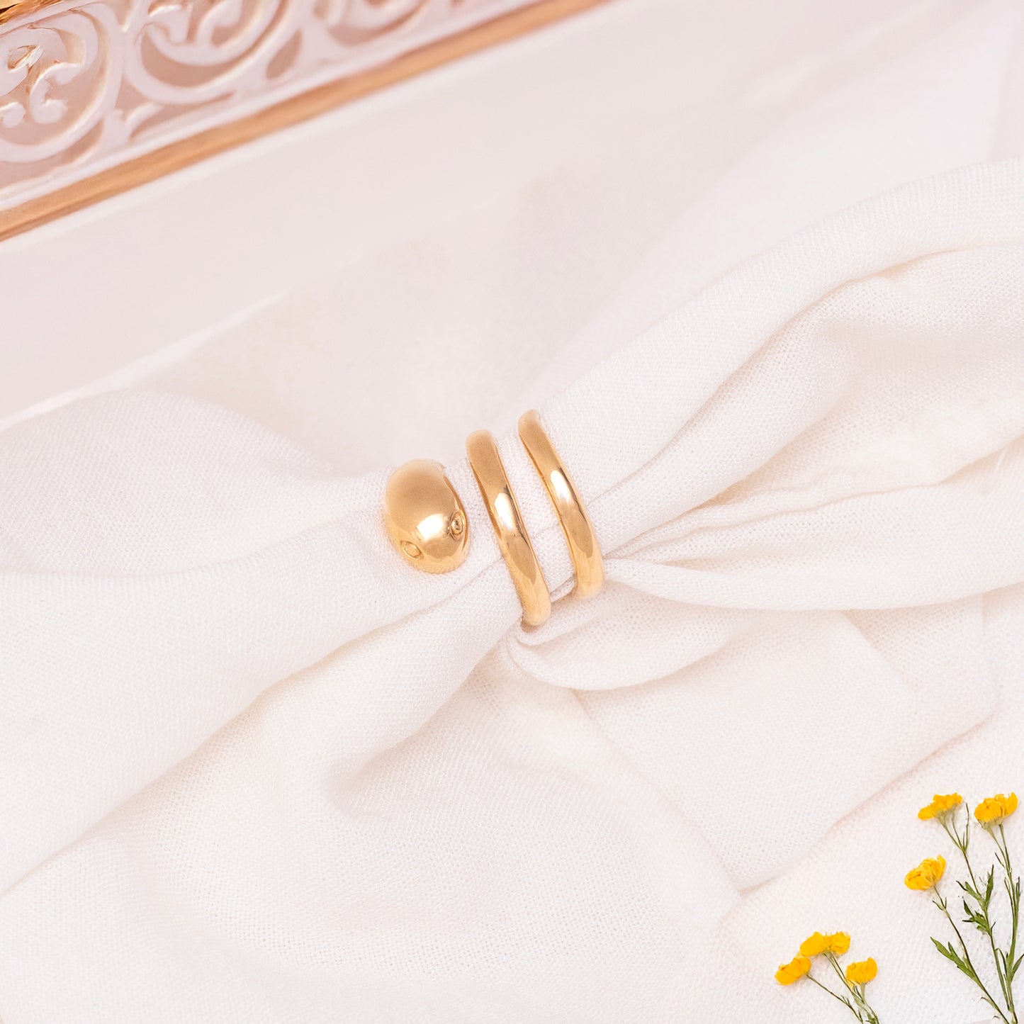 Twirl Ring